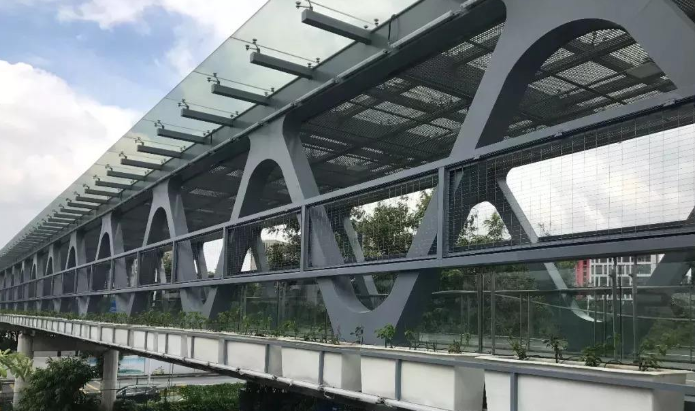南开论管桁架结构工程弯管加工防锈处理的方法